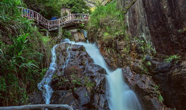 和孩子们去哪个地方旅游比较合适呢?-在线问答社区,解决你的疑惑